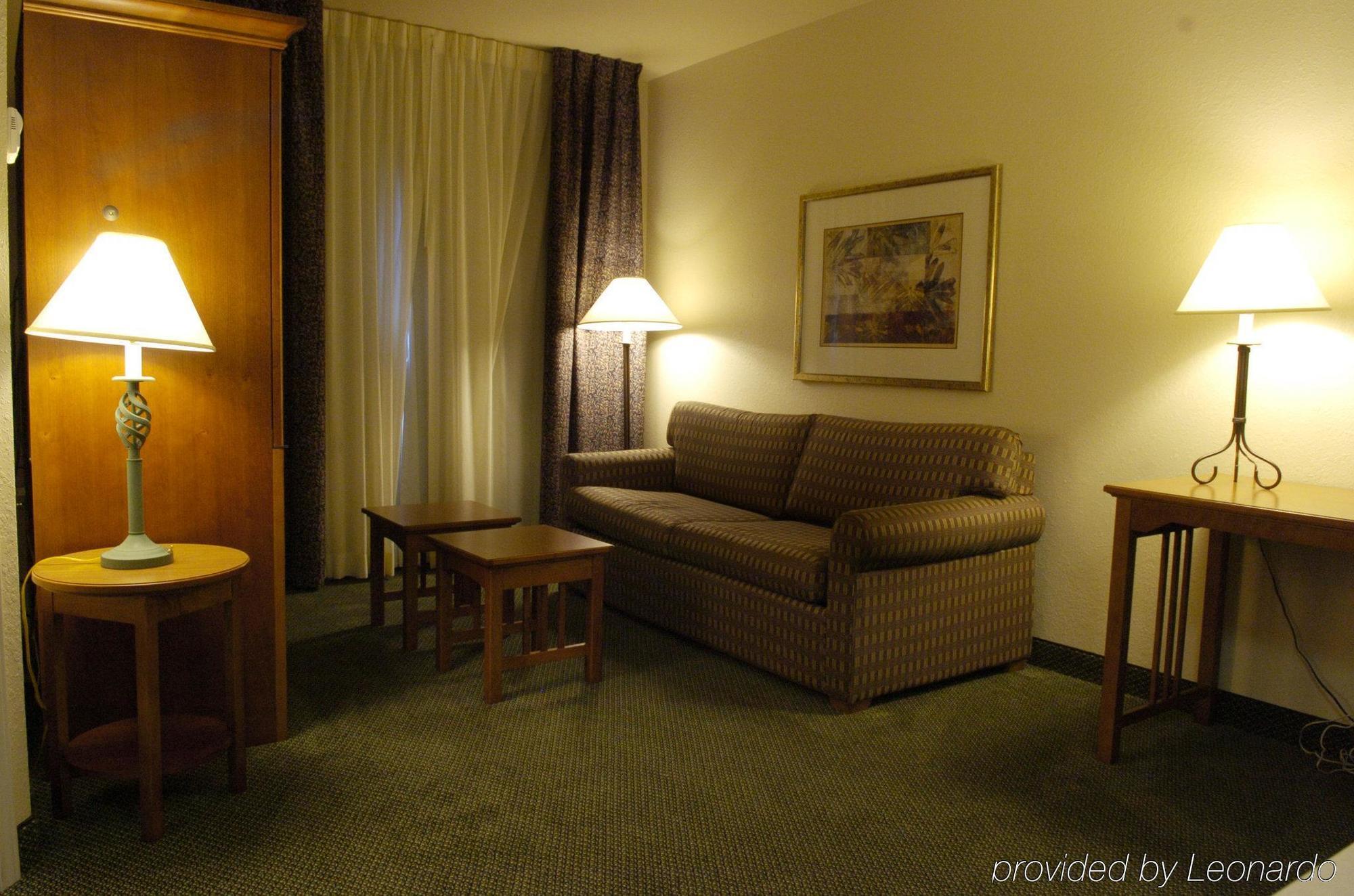 فندق لينكلنشايرفي  أجنحة ستاي بريدج لينكولنشاير المظهر الخارجي الصورة